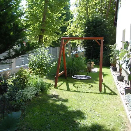 Apartment In Balaton 38094
